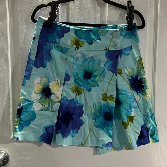Ninety flower skirt - Picture 1 of 4
